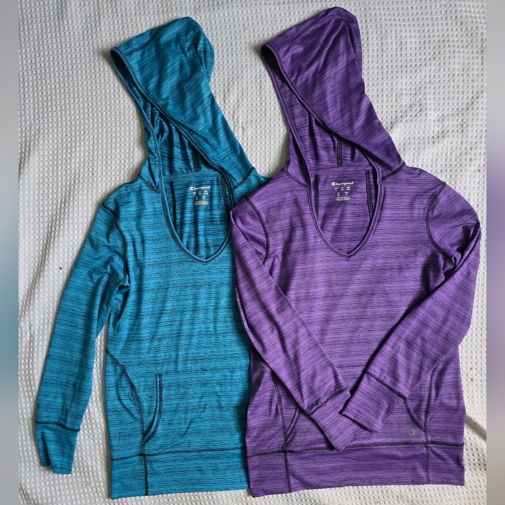 5/25$ Champion Women's Sweaters in Blue and Purple